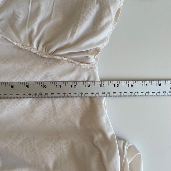 Cache Crochet Batwing Mini Dress Womens Size XS Ivory Paris Feminine Boho Flowy - Picture 9 of 12